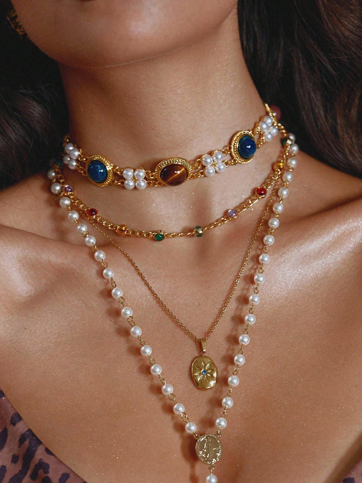 Mother of Pearl Chocker